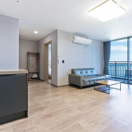 Gold Beach Resort يوسو المظهر الخارجي الصورة
