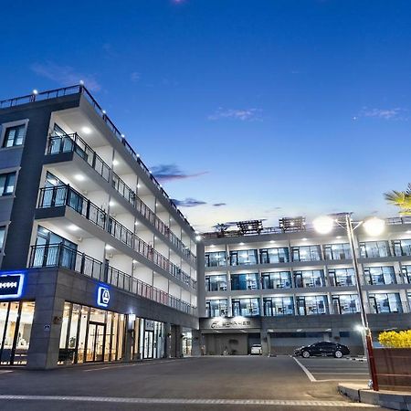 Gold Beach Resort يوسو المظهر الخارجي الصورة